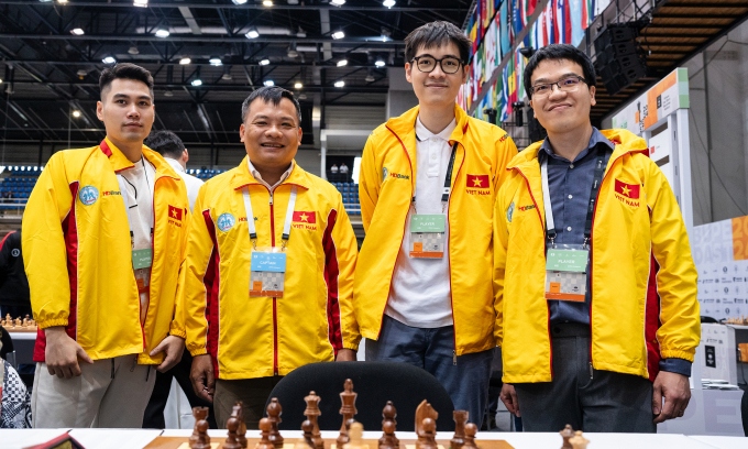 Vietnam enjoys strong start to Chess Olympiad 2024